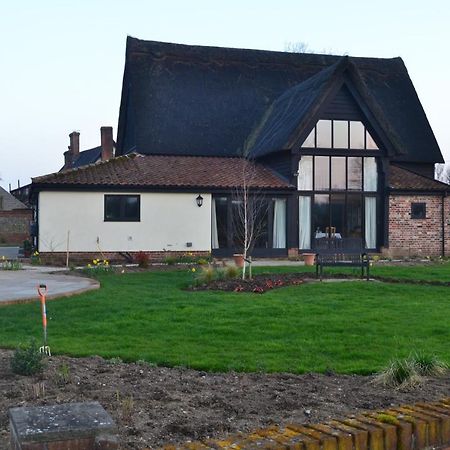 Wortwell Hall Barn Luaran gambar