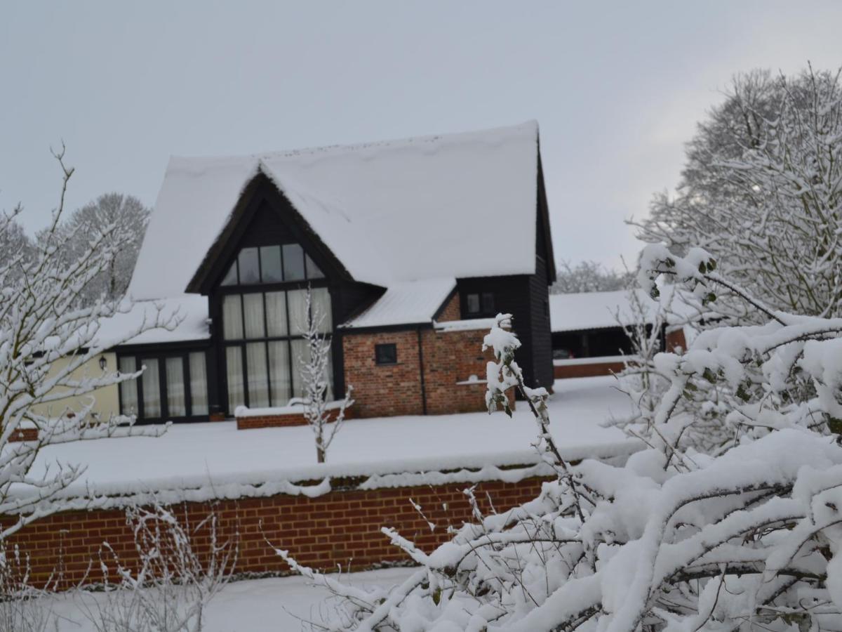 Wortwell Hall Barn Luaran gambar